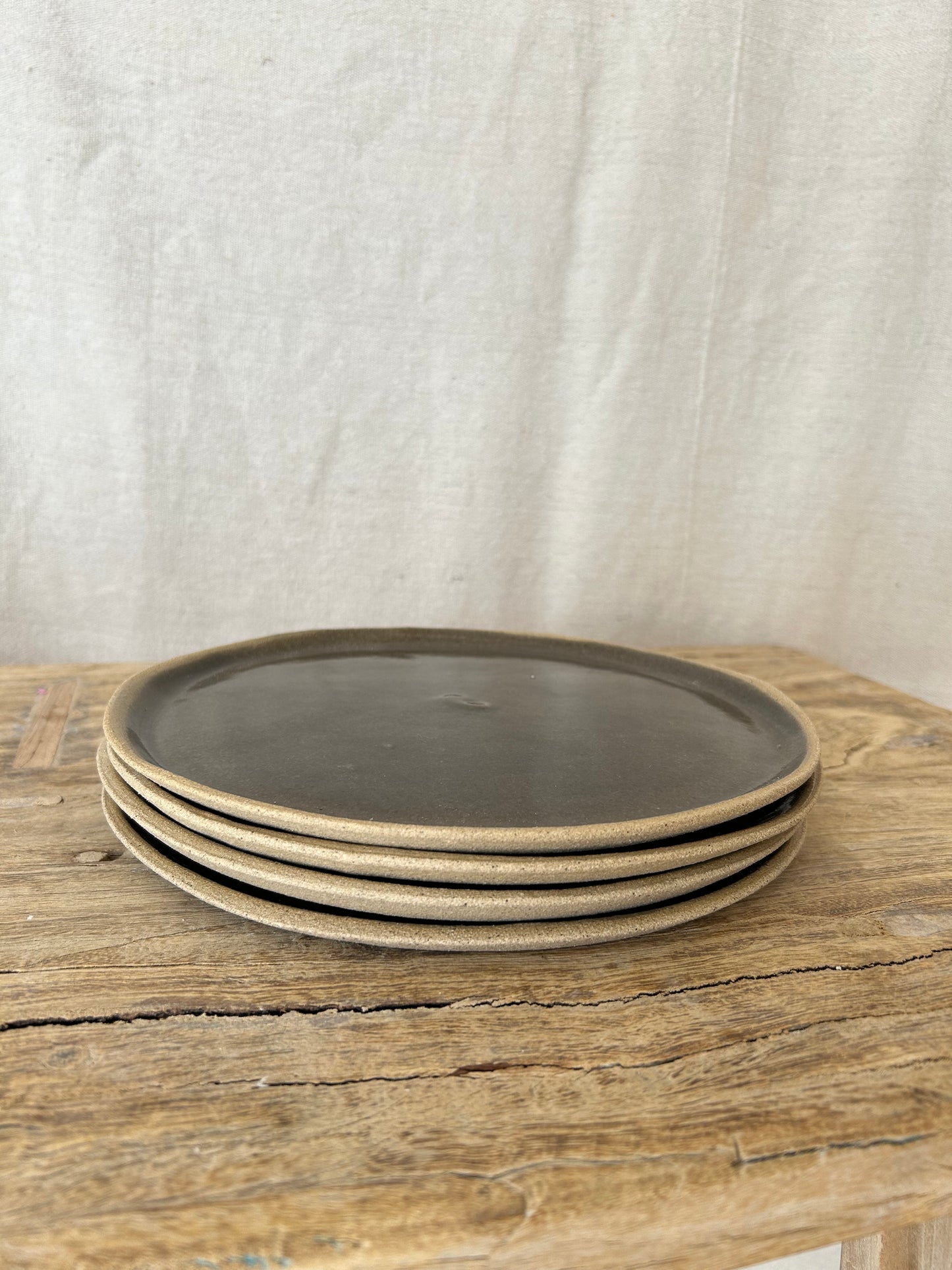 Dinner Plates (Set of 4) - Smokey Grey