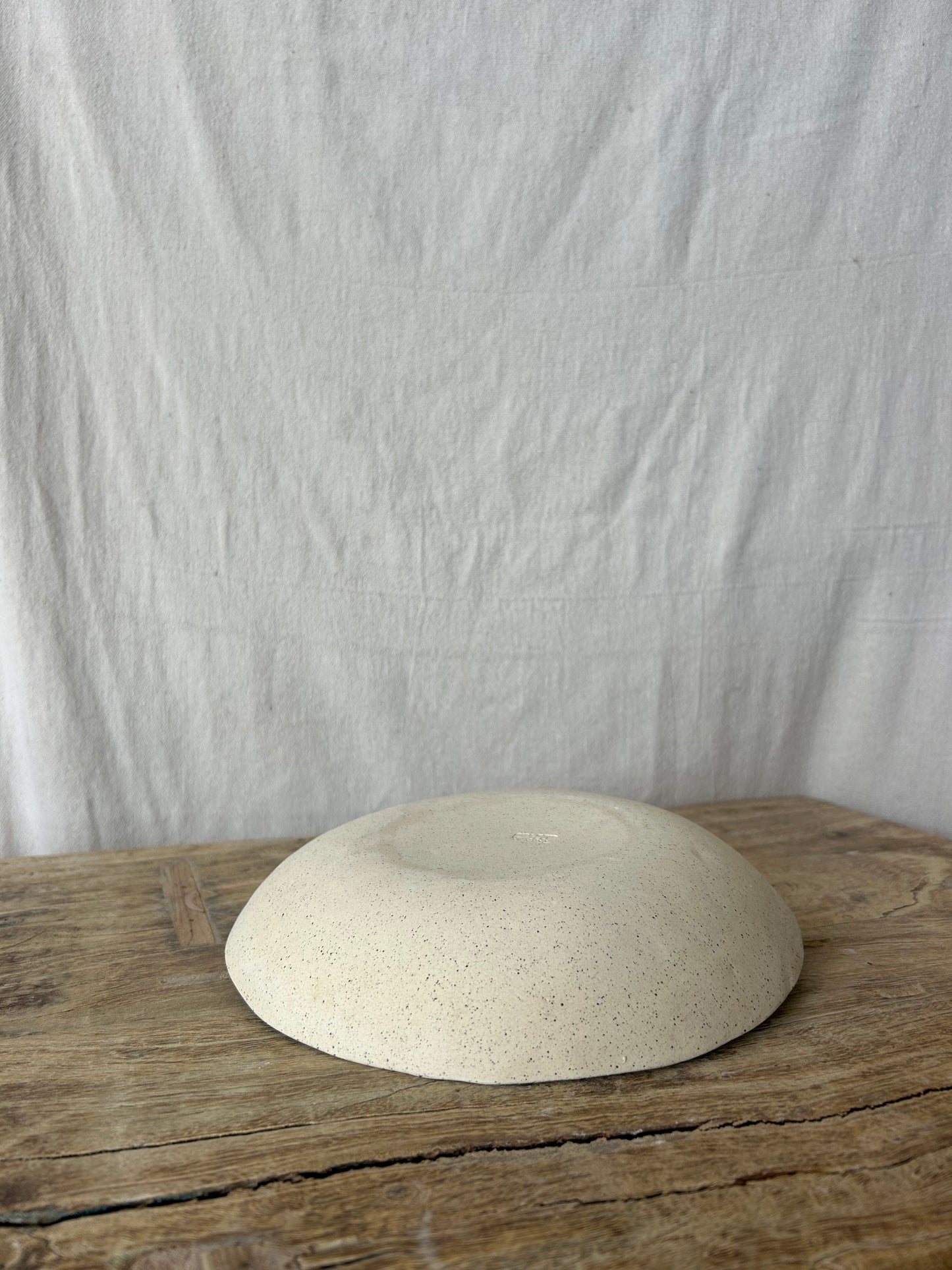 Large Salad Bowl - Sheer Cream