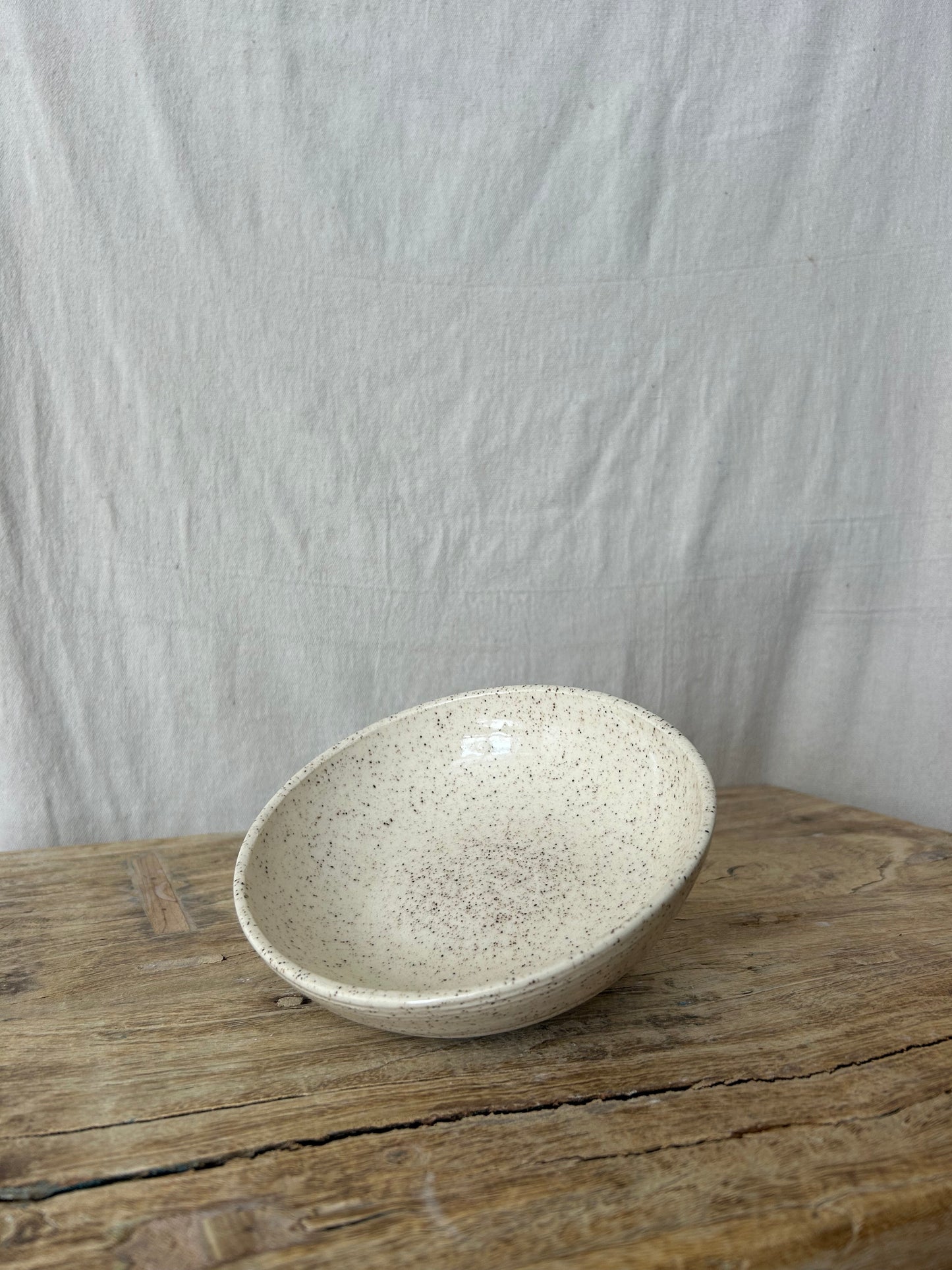 Medium Shallow Bowl - Clear