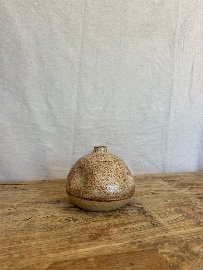 Olive Oil Crock/Vase - Beige