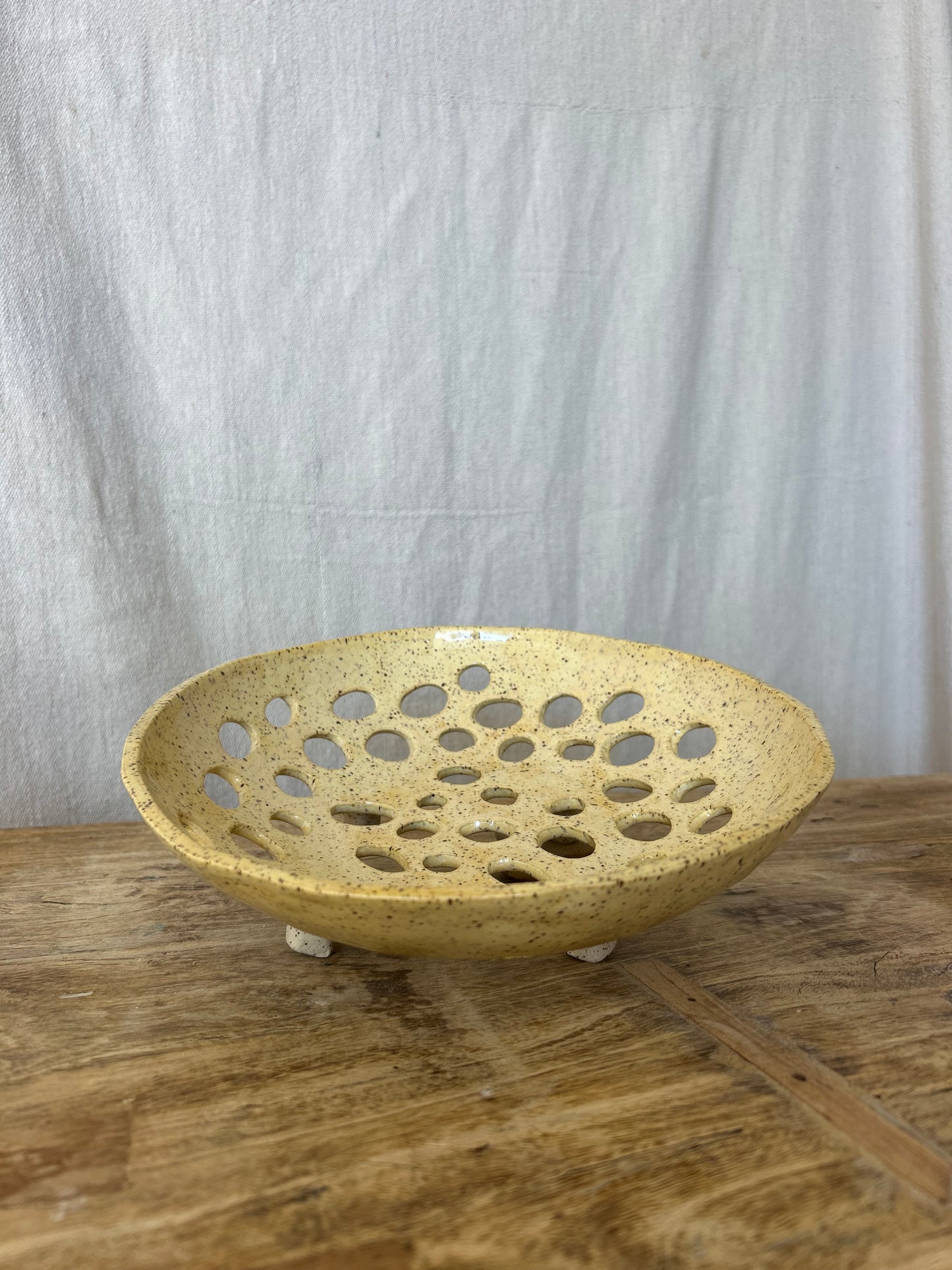 Large Colander - Light Yellow