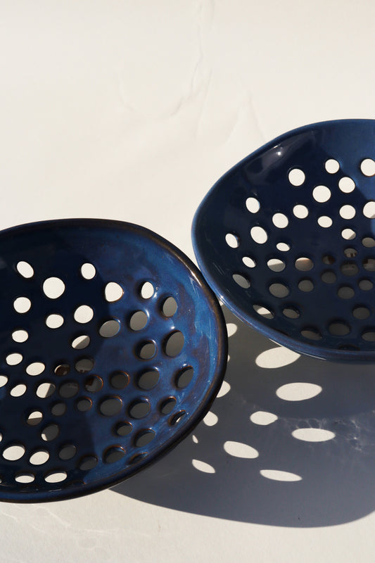 Newland Colander | Deep Sea