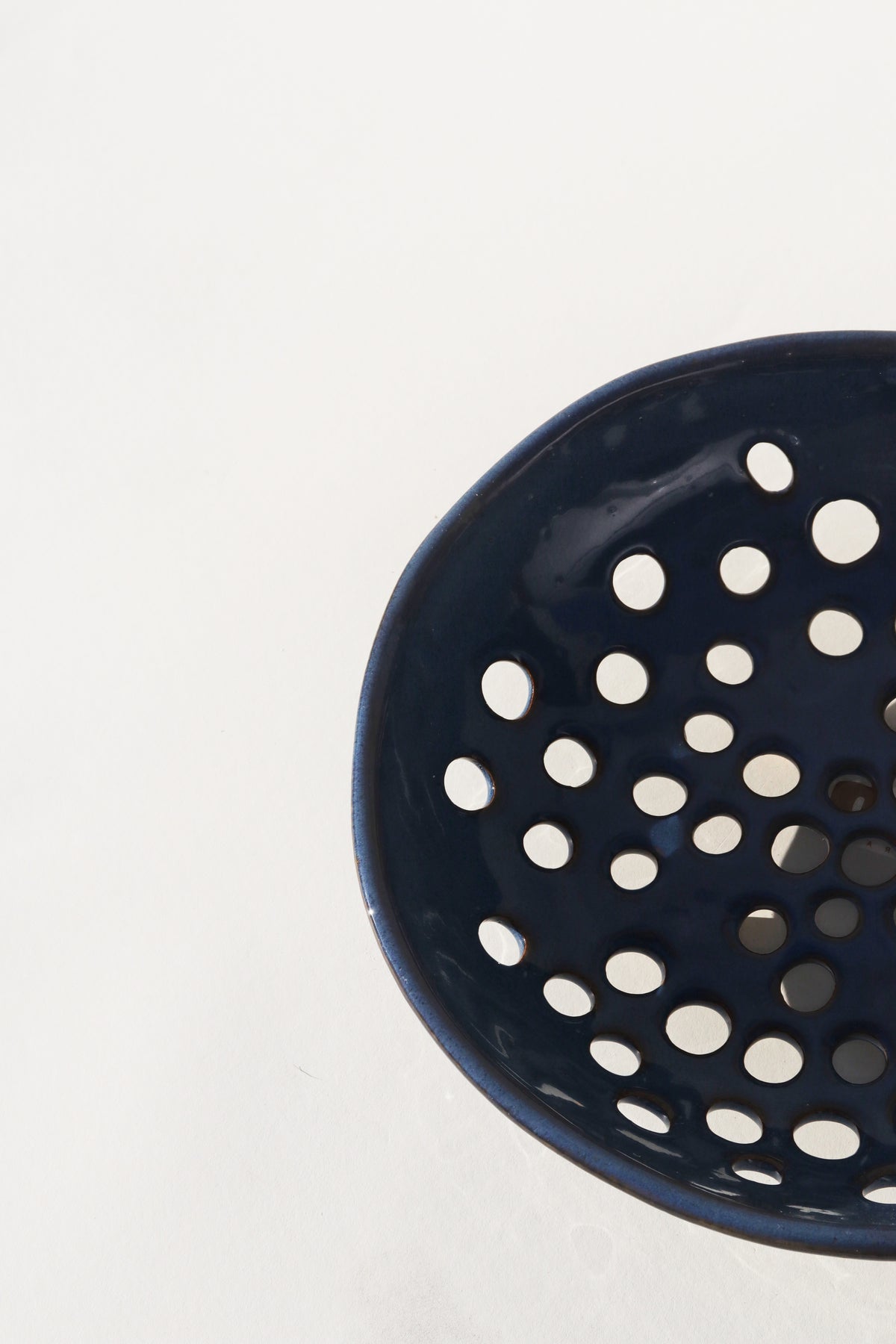 Newland Colander | Deep Sea