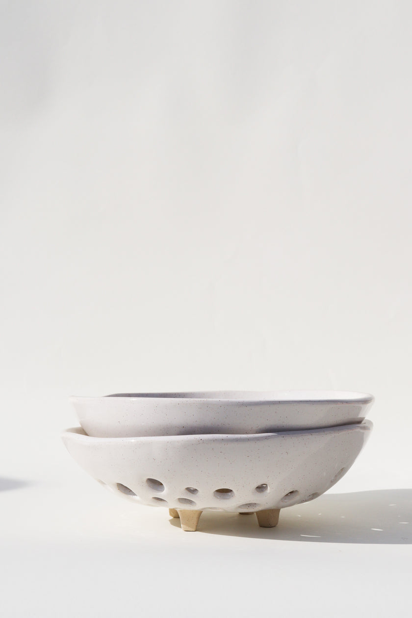 Newland Colander | White Speckle